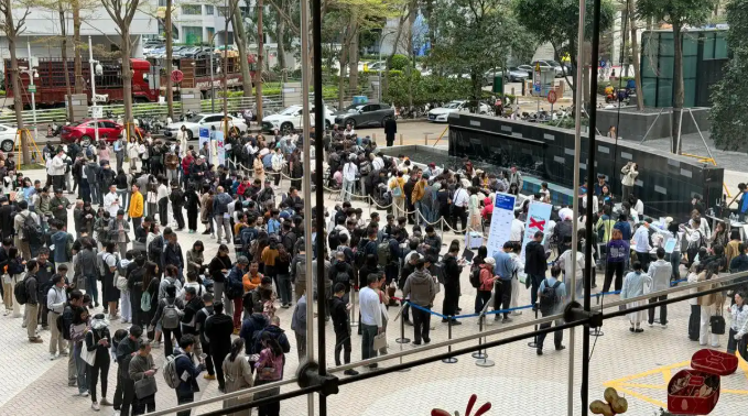 腾讯版OpenClaw来了！本地电脑安装，丝滑拉进企微群干活（一手实测）