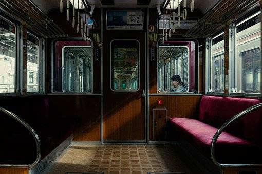 快手该羡慕抖音吗？